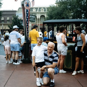 Photo of Lawrence Dausin